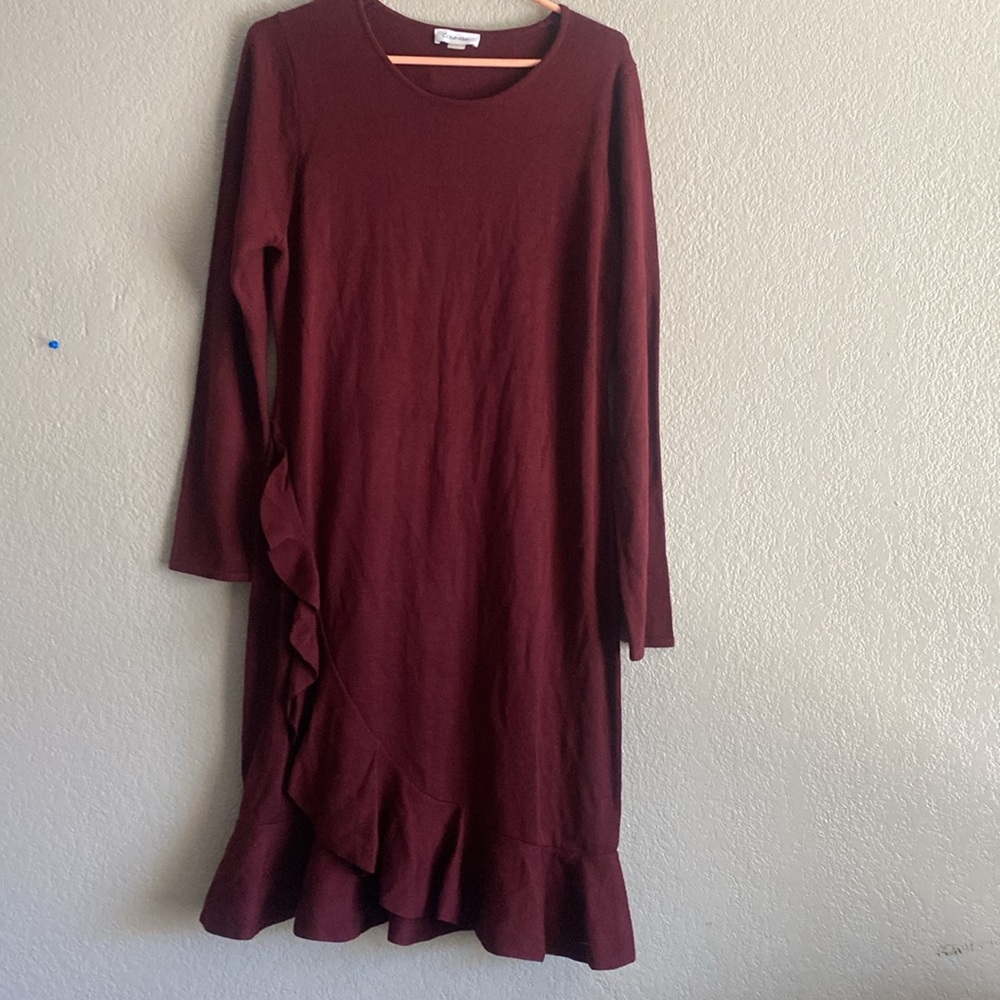 Calvin Klein ruffled knitt  long sleeve midi dress